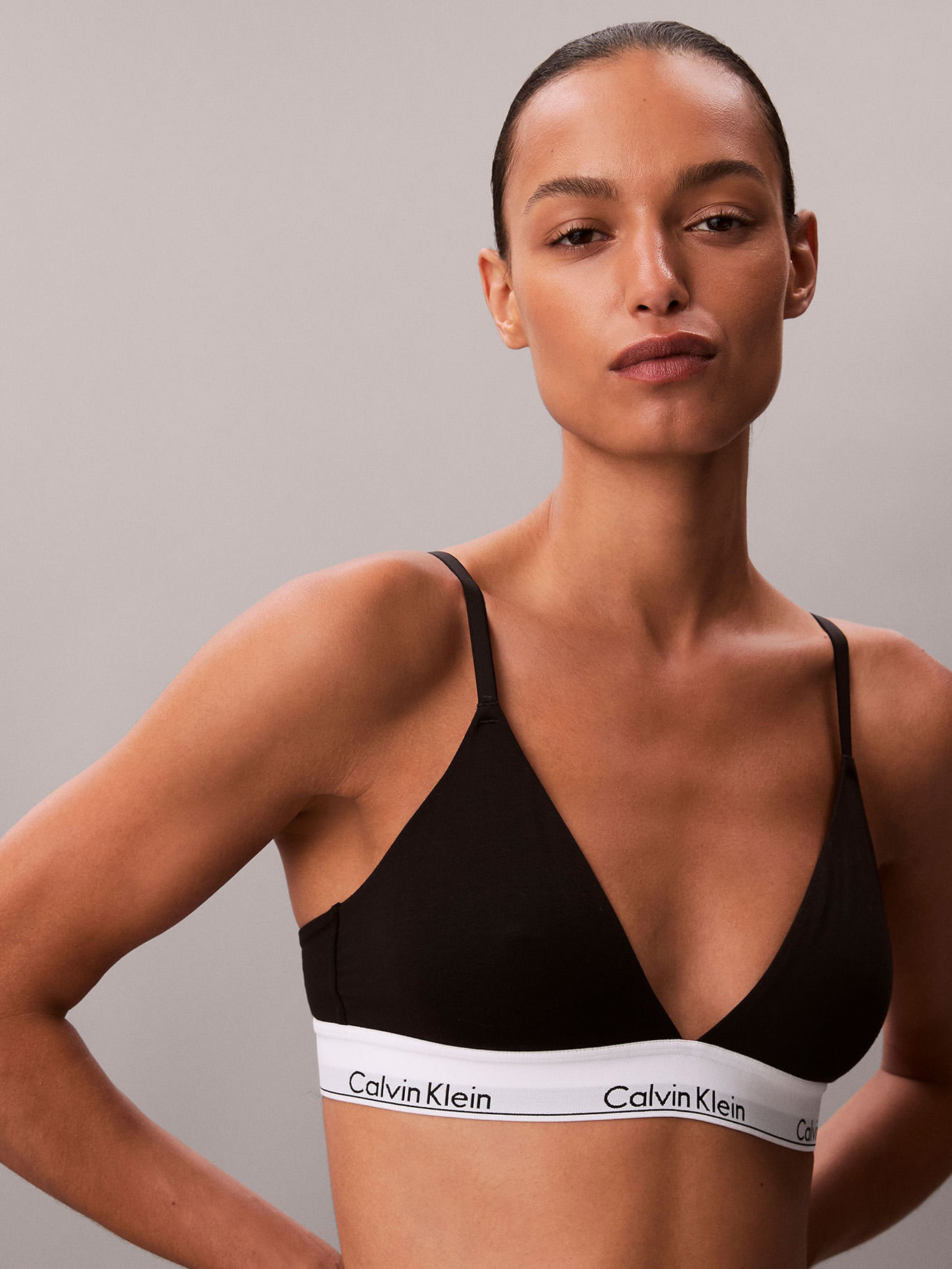 Corpiño triangular Icon Cotton modal talla s Calvin Klein — imagen 2